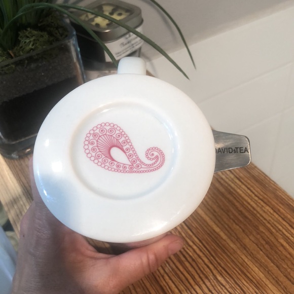 Davids Tea Mandala Nordic Mug Pink Red Paisley Pattern With infuser - Picture 4 of 9